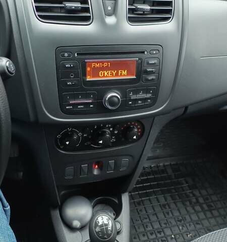 Черный Рено Логан МСВ, объемом двигателя 1.2 л и пробегом 101 тыс. км за 7200 $, фото 11 на Automoto.ua