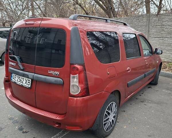 Червоний Рено Логан МСВ, об'ємом двигуна 1.6 л та пробігом 330 тис. км за 5500 $, фото 11 на Automoto.ua