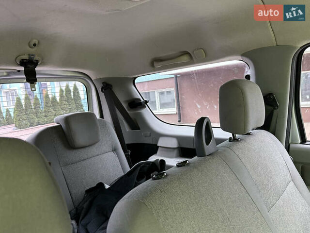 Серый Рено Логан МСВ, объемом двигателя 1.6 л и пробегом 96 тыс. км за 5900 $, фото 19 на Automoto.ua