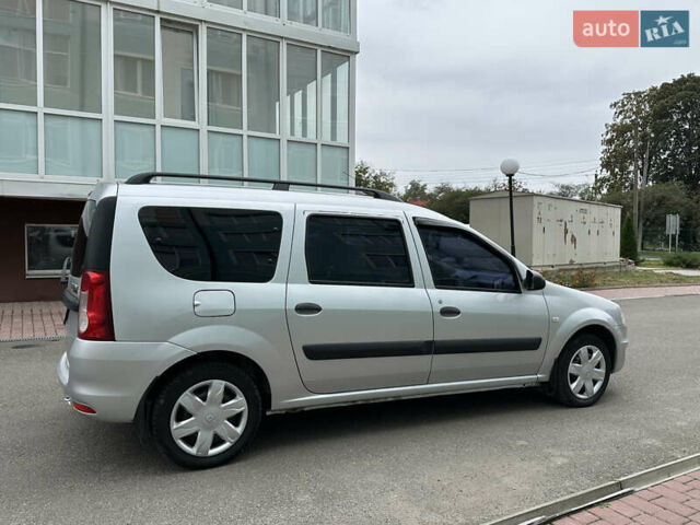 Серый Рено Логан МСВ, объемом двигателя 1.6 л и пробегом 96 тыс. км за 5900 $, фото 14 на Automoto.ua