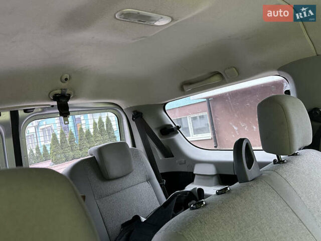 Серый Рено Логан МСВ, объемом двигателя 1.6 л и пробегом 96 тыс. км за 5900 $, фото 20 на Automoto.ua