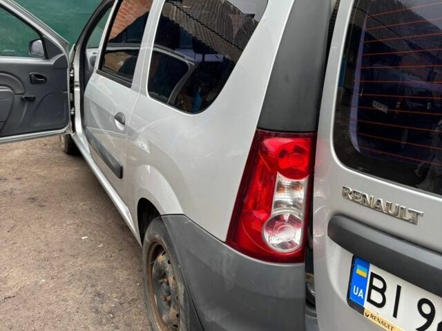Сірий Рено Логан МСВ, об'ємом двигуна 1.6 л та пробігом 178 тис. км за 6300 $, фото 2 на Automoto.ua