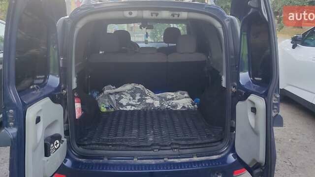 Синий Рено Логан МСВ, объемом двигателя 1.46 л и пробегом 262 тыс. км за 5500 $, фото 3 на Automoto.ua