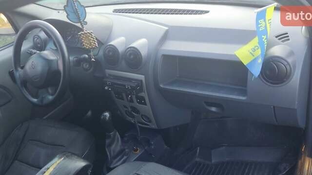 Синий Рено Логан МСВ, объемом двигателя 1.46 л и пробегом 262 тыс. км за 5500 $, фото 2 на Automoto.ua