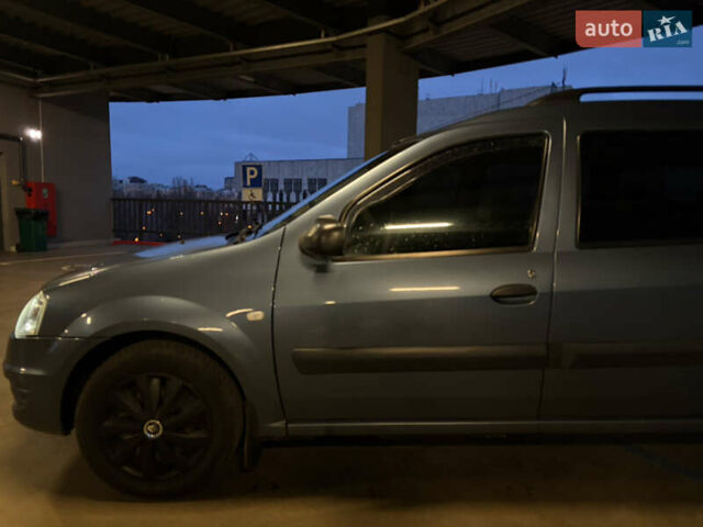 Синий Рено Логан МСВ, объемом двигателя 1.6 л и пробегом 196 тыс. км за 6300 $, фото 9 на Automoto.ua