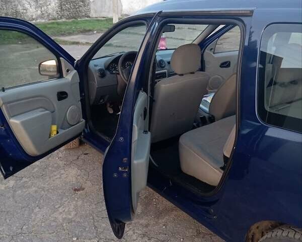 Синий Рено Логан МСВ, объемом двигателя 1.5 л и пробегом 257 тыс. км за 5400 $, фото 10 на Automoto.ua