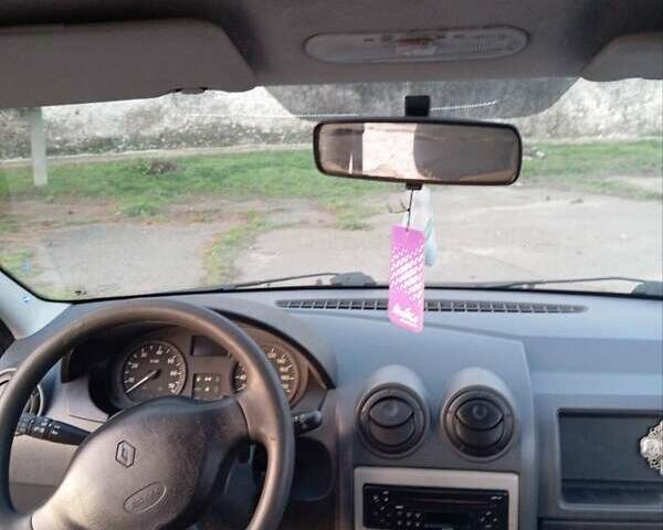 Синий Рено Логан МСВ, объемом двигателя 1.5 л и пробегом 257 тыс. км за 5400 $, фото 16 на Automoto.ua