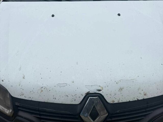 Белый Рено Логан, объемом двигателя 1.5 л и пробегом 320 тыс. км за 4500 $, фото 1 на Automoto.ua