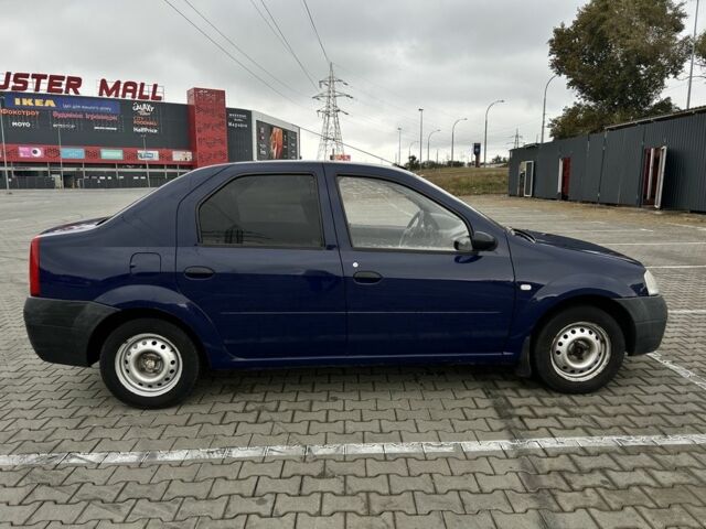 Білий Рено Логан, об'ємом двигуна 2 л та пробігом 218 тис. км за 3100 $, фото 2 на Automoto.ua