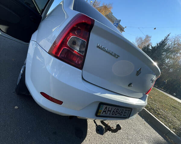 Білий Рено Логан, об'ємом двигуна 1.4 л та пробігом 82 тис. км за 5150 $, фото 9 на Automoto.ua