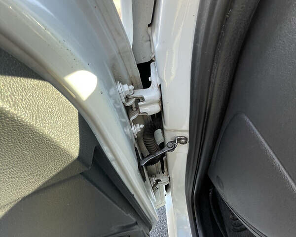 Білий Рено Логан, об'ємом двигуна 1.4 л та пробігом 82 тис. км за 5150 $, фото 13 на Automoto.ua