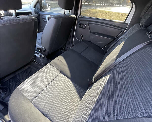 Білий Рено Логан, об'ємом двигуна 1.4 л та пробігом 82 тис. км за 5150 $, фото 18 на Automoto.ua