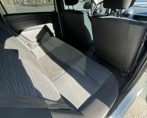 Білий Рено Логан, об'ємом двигуна 1.4 л та пробігом 82 тис. км за 5150 $, фото 16 на Automoto.ua