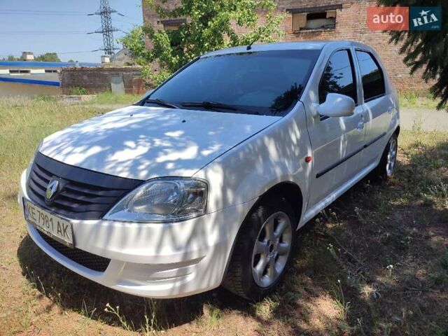 Белый Рено Логан, объемом двигателя 1.39 л и пробегом 260 тыс. км за 3650 $, фото 8 на Automoto.ua
