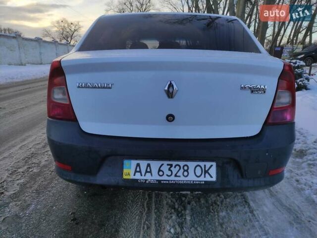 Білий Рено Логан, об'ємом двигуна 1.39 л та пробігом 260 тис. км за 3650 $, фото 7 на Automoto.ua
