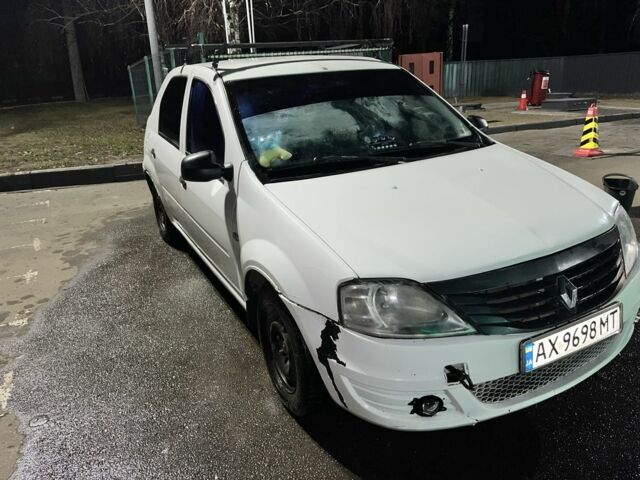Белый Рено Логан, объемом двигателя 1.4 л и пробегом 2 тыс. км за 3500 $, фото 2 на Automoto.ua