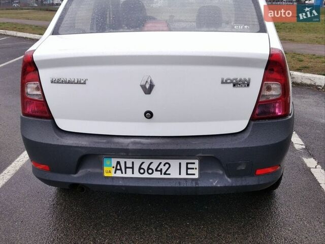 Белый Рено Логан, объемом двигателя 1.39 л и пробегом 88 тыс. км за 4200 $, фото 7 на Automoto.ua