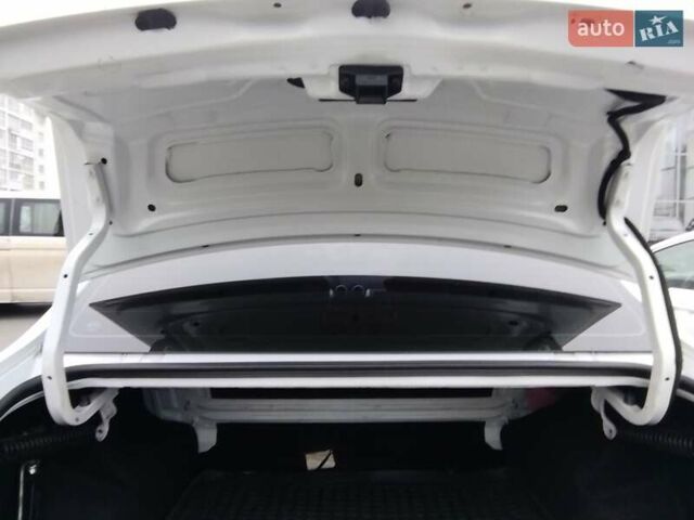 Белый Рено Логан, объемом двигателя 1.46 л и пробегом 130 тыс. км за 5200 $, фото 20 на Automoto.ua