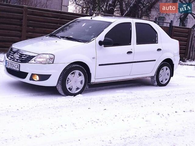 Белый Рено Логан, объемом двигателя 1.46 л и пробегом 130 тыс. км за 5200 $, фото 3 на Automoto.ua