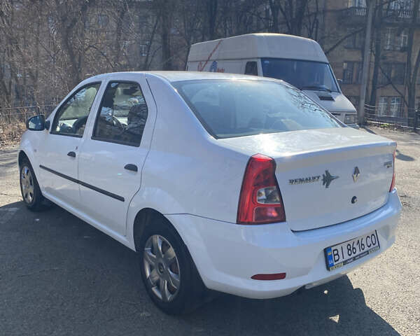 Білий Рено Логан, об'ємом двигуна 1.4 л та пробігом 184 тис. км за 5500 $, фото 2 на Automoto.ua