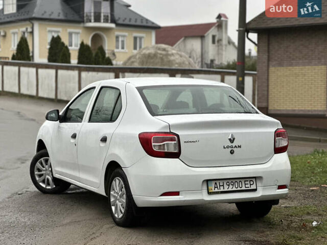 Білий Рено Логан, об'ємом двигуна 1.2 л та пробігом 277 тис. км за 4500 $, фото 6 на Automoto.ua