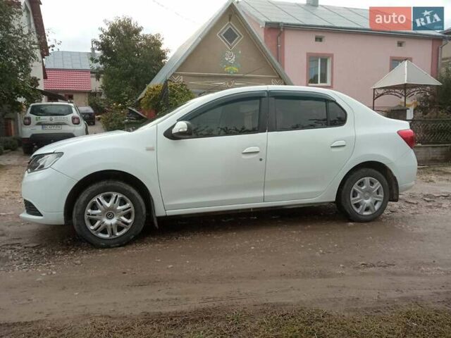 Белый Рено Логан, объемом двигателя 1.15 л и пробегом 218 тыс. км за 4700 $, фото 4 на Automoto.ua