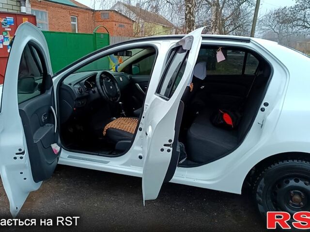 Белый Рено Логан, объемом двигателя 1.1 л и пробегом 226 тыс. км за 5250 $, фото 3 на Automoto.ua