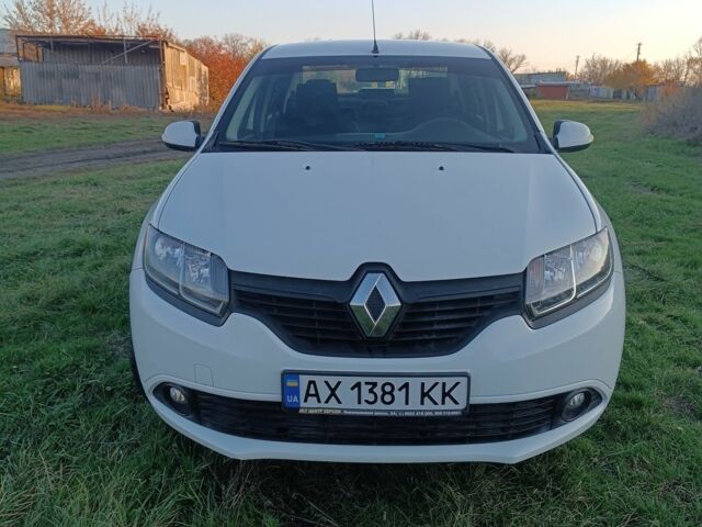 Белый Рено Логан, объемом двигателя 1.1 л и пробегом 180 тыс. км за 6000 $, фото 2 на Automoto.ua