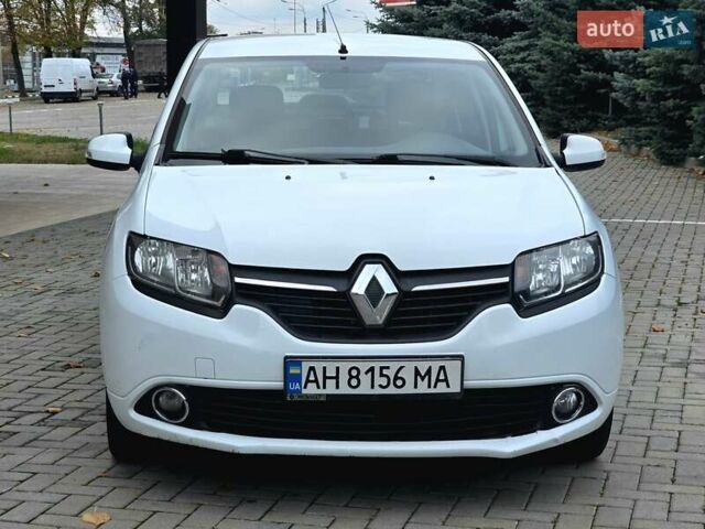 Белый Рено Логан, объемом двигателя 1.15 л и пробегом 140 тыс. км за 4600 $, фото 3 на Automoto.ua