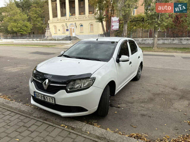 Рено Логан 2013 у Миколаєві на Automoto.ua Білий Рено Логан, об'ємом двигуна 1.15 л та пробігом 410 тис. км за 4300 $, фото 3 на Automoto.ua
