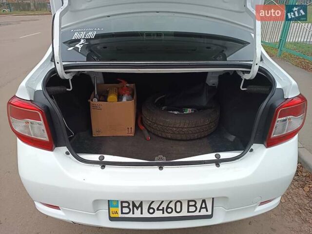 Белый Рено Логан, объемом двигателя 1.15 л и пробегом 86 тыс. км за 5000 $, фото 10 на Automoto.ua