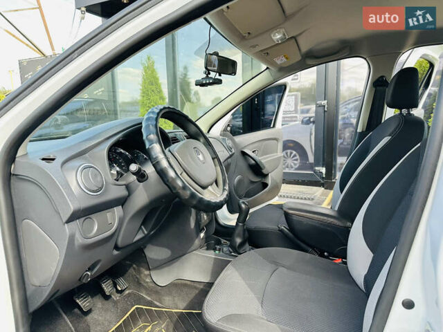 Белый Рено Логан, объемом двигателя 1.46 л и пробегом 151 тыс. км за 6600 $, фото 11 на Automoto.ua