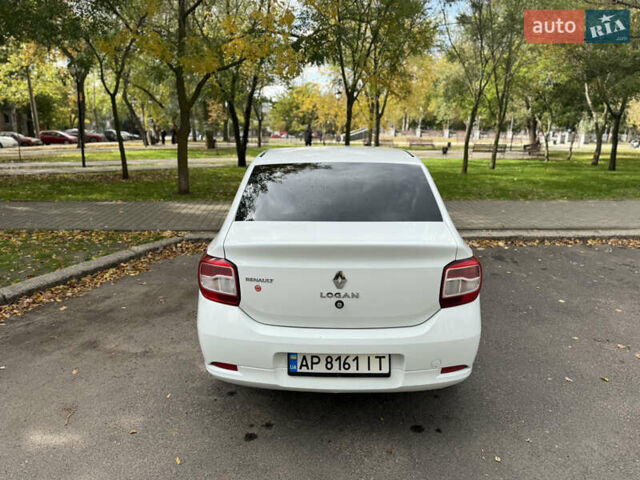 Рено Логан 2013 у Миколаєві на Automoto.ua Білий Рено Логан, об'ємом двигуна 1.15 л та пробігом 410 тис. км за 4300 $, фото 4 на Automoto.ua
