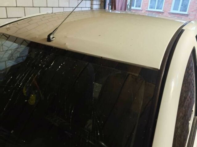 Білий Рено Логан, об'ємом двигуна 1.2 л та пробігом 1000 тис. км за 1600 $, фото 2 на Automoto.ua