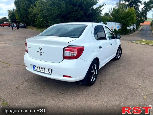 Білий Рено Логан, об'ємом двигуна 1.1 л та пробігом 246 тис. км за 4200 $, фото 3 на Automoto.ua