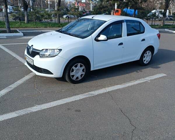 Білий Рено Логан, об'ємом двигуна 1.46 л та пробігом 312 тис. км за 5000 $, фото 43 на Automoto.ua