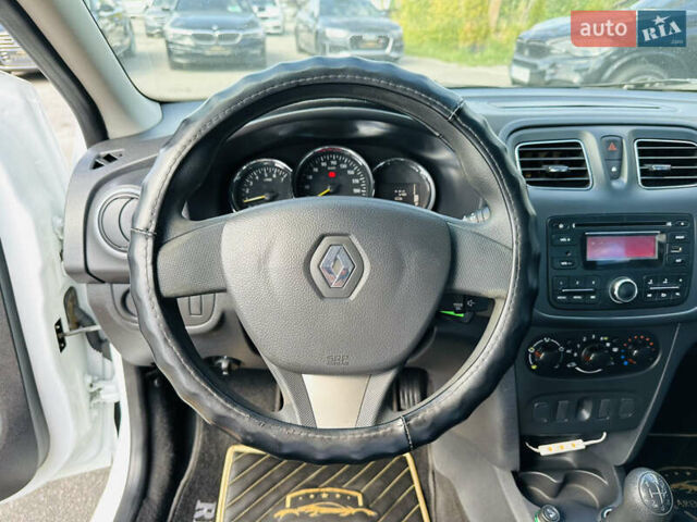 Белый Рено Логан, объемом двигателя 1.46 л и пробегом 151 тыс. км за 6600 $, фото 25 на Automoto.ua