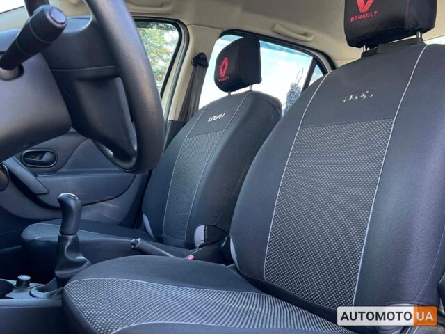 Білий Рено Логан, об'ємом двигуна 1.6 л та пробігом 46 тис. км за 9500 $, фото 13 на Automoto.ua