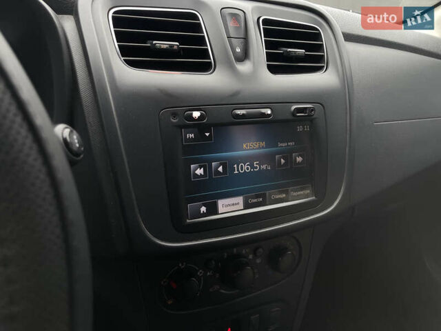 Білий Рено Логан, об'ємом двигуна 1.46 л та пробігом 230 тис. км за 4950 $, фото 10 на Automoto.ua