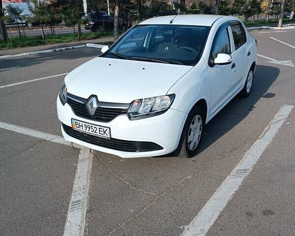 Білий Рено Логан, об'ємом двигуна 1.46 л та пробігом 312 тис. км за 5000 $, фото 24 на Automoto.ua