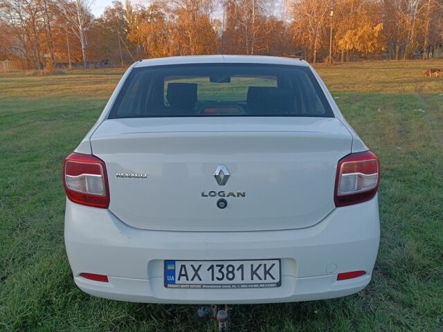 Белый Рено Логан, объемом двигателя 1.1 л и пробегом 180 тыс. км за 6000 $, фото 5 на Automoto.ua