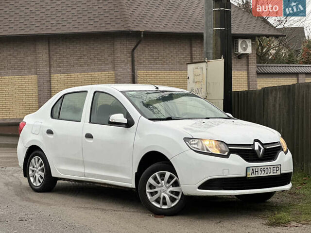 Білий Рено Логан, об'ємом двигуна 1.2 л та пробігом 277 тис. км за 4500 $, фото 1 на Automoto.ua