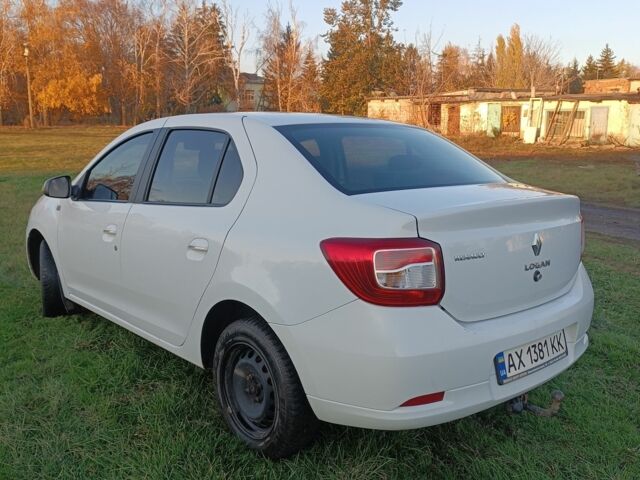 Белый Рено Логан, объемом двигателя 1.1 л и пробегом 180 тыс. км за 6000 $, фото 4 на Automoto.ua