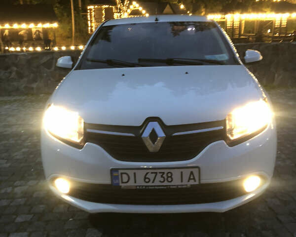 Білий Рено Логан, об'ємом двигуна 1.15 л та пробігом 243 тис. км за 4999 $, фото 12 на Automoto.ua