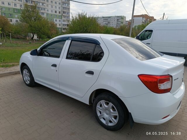Белый Рено Логан, объемом двигателя 1.1 л и пробегом 198 тыс. км за 4500 $, фото 5 на Automoto.ua