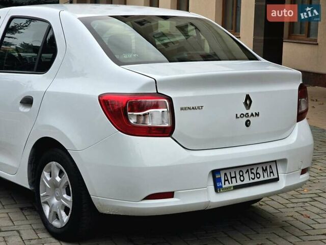 Белый Рено Логан, объемом двигателя 1.15 л и пробегом 140 тыс. км за 4600 $, фото 7 на Automoto.ua