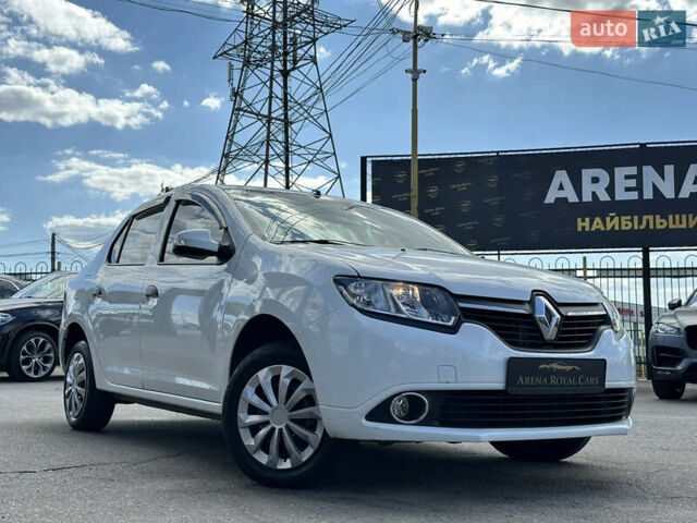 Белый Рено Логан, объемом двигателя 1.46 л и пробегом 151 тыс. км за 6600 $, фото 2 на Automoto.ua