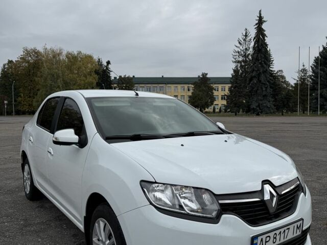 Білий Рено Логан, об'ємом двигуна 1.1 л та пробігом 153 тис. км за 5701 $, фото 2 на Automoto.ua