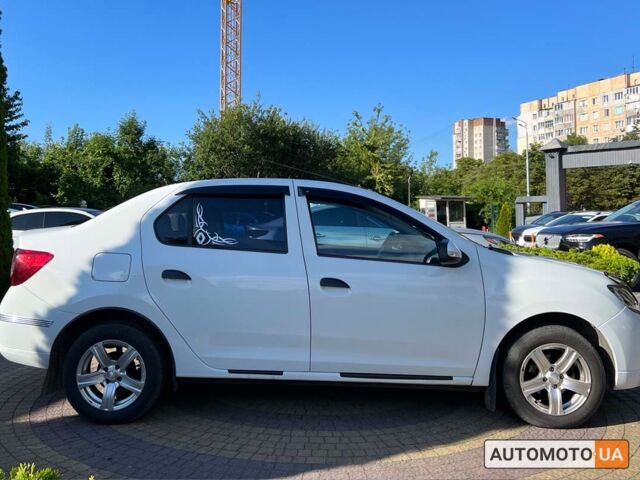 Білий Рено Логан, об'ємом двигуна 1.6 л та пробігом 46 тис. км за 9500 $, фото 7 на Automoto.ua