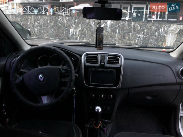 Белый Рено Логан, объемом двигателя 1.15 л и пробегом 243 тыс. км за 4500 $, фото 19 на Automoto.ua